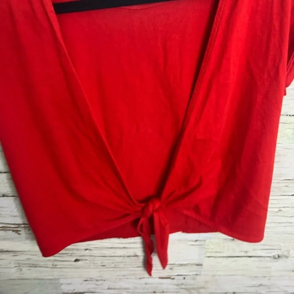 Aritzia Wilfred Adela T-Shirt | red | Size small - Picture 5 of 7